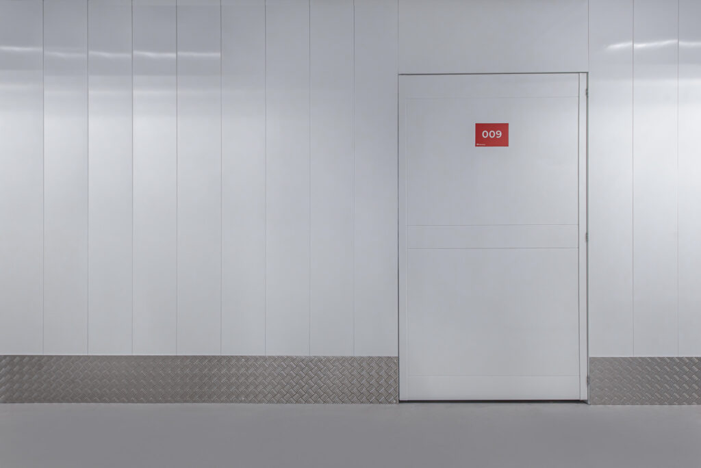 Space Optimisation in the Modern World: Exploring Self-Storage Solutions with Flexistore 8 Door to a flexistore unit
